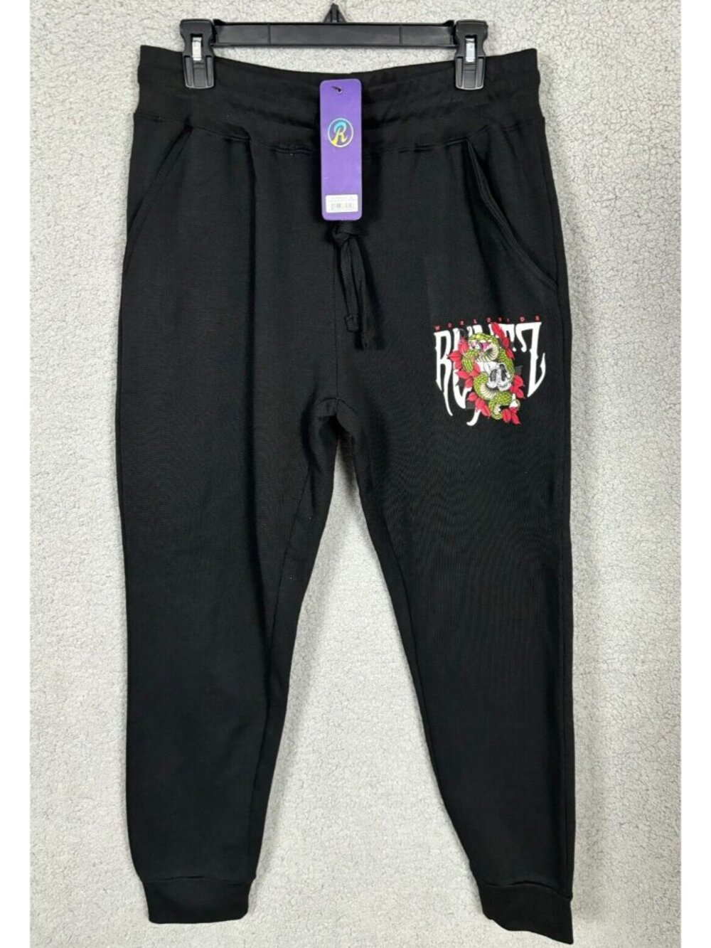 Runtz Worldwide Men's Snakez & Skull Jogger Pants Black Large New With Tag's.